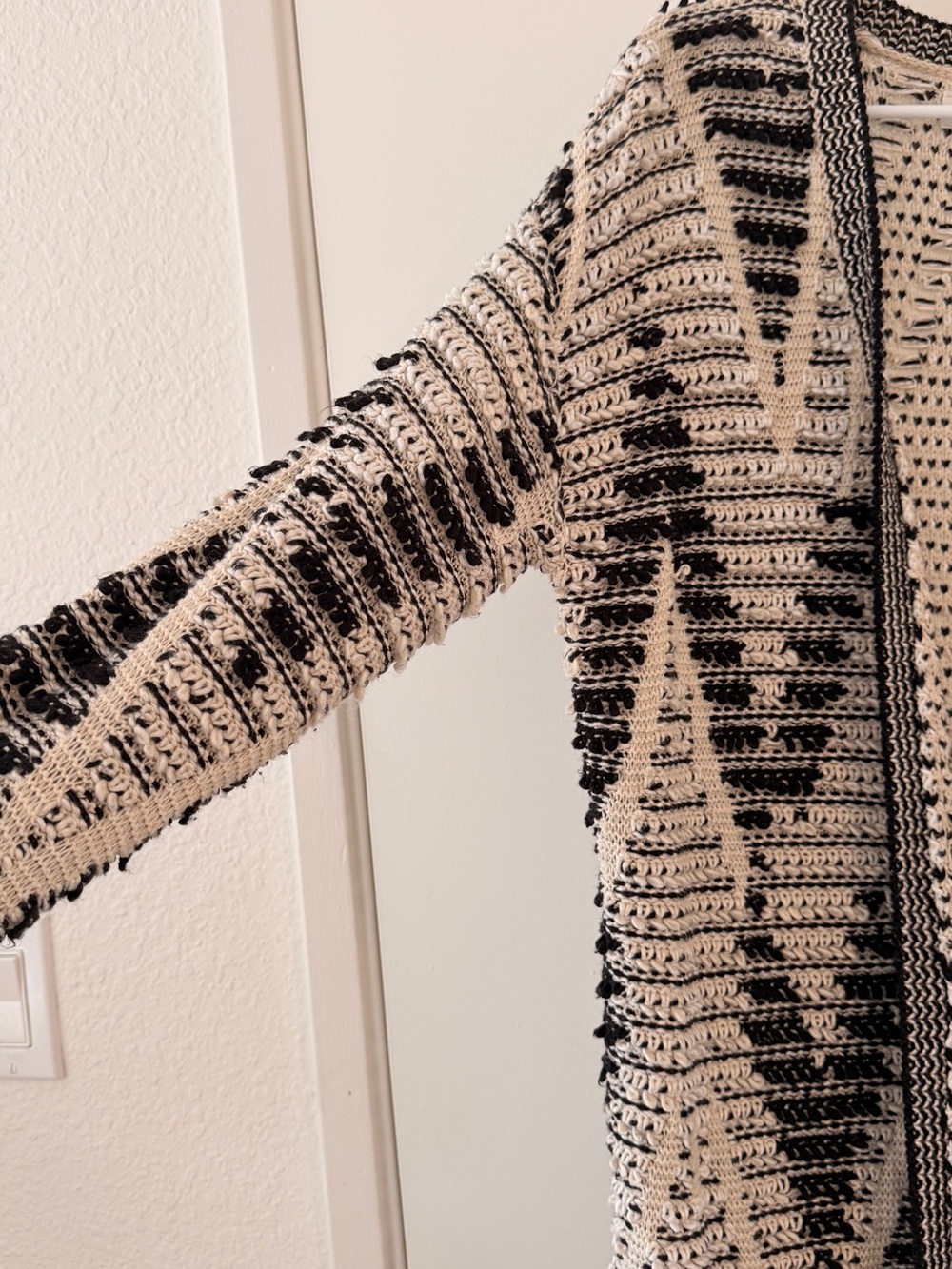Lucky Brand Black Ivory Mixed Stitch Knit Open Front Cardigan Sweater M Boho - Picture 3 of 6